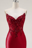 Vestido de Homecoming con corsé transparente de satén rojo con cuentas
