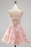 Corsé rosa de cuello cuadrado con vestido floral de bienvenida a casa