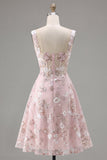 Corsé rosa de cuello cuadrado con vestido floral de bienvenida a casa