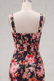 Vestido de bienvenida a casa con corsé corto y grueso de flor rosa negra con volantes