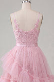 Vestido de bienvenida rosa rosa con tirantes finos y volantes
