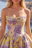 Vestido de bienvenida Jacquard con flores Jacquard amarillo sin tirantes y fruncidos