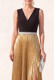 Vestido formal negro dorado con cuello en V plisado y abertura