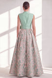 Vestido largo azul de madre de la novia con escote en V y escote en V