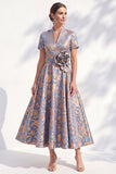 Vestido de Madre de la Novia Color Midi Color A-Line Blue Golden Flower Neck, cuello en V
