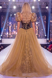 Vestido largo de concurso de sirenas negras doradas brillantes