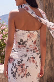 Vestido floral largo fruncido de sirena marfil con abertura