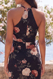 Vestido Maxi Floral Maxi de Sirena Negra con escote halter y abertura