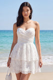 Sweetheart Floral Línea A Vestido Blanco de Niveles