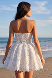 Vestido blanco A Short Tire Floral de encaje floral