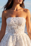 Vestido blanco A Short Tire Floral de encaje floral