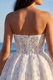 Vestido blanco A Short Tire Floral de encaje floral
