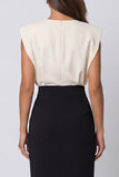 Vestido de trabajo midi de cuello redondo en marfil y negro con abertura