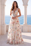 Vestido de novia de línea A con cuello en V en marfil floral
