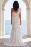 Vestido de novia de playa con rodillos de marfil marfil con cola de sirena arrugada y abertura