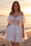 Vestido de novia corsé marfil brillante con borrotes y volantes de línea A