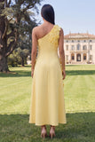 Vestido amarillo midi floral de línea en A de un solo hombro