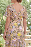 Vestido de Madre de la Novia bordado midi de tul en línea A con escote en V