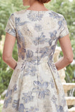 Vestido largo largo de madre de la novia azul polvoriento jacquard de cuello redondo