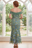 Vestido largo de madre de la novia bordado verde sirena sobre el hombro