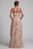 Corsé de tul A-Line Champán con hombros descubiertos Vestido floral de madre de la novia