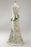 Vestido largo de Madre de la Novia con faja verde claro floral de sirena