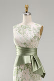 Vestido largo de Madre de la Novia con faja verde claro floral de sirena