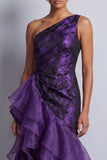 Vestido de madre de la novia con flores de color morado púrpura oscuro alto y baja sirena con volantes