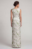 Vestido largo de madre de la novia verde claro floral con faja