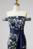 Vestido de madre de la novia sirena azul marino floral azul marino con hombros y abertura