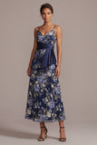 Vestido midi Mother Of the Bride Mother Of the Bride de A-Line Floral Azul Marino