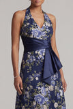 Vestido midi midi floral azul marino de cuello en A con escote en forma de A