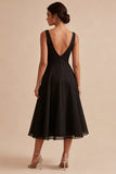 Vestido formal negro de escote en V con arrugado A Line Midi