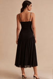 Vestido formal midi de tirantes finos con línea A y negro