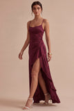 Vestido formal largo sirena con volantes burdeos y abertura