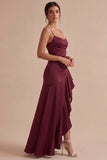 Vestido formal largo sirena con volantes burdeos y abertura