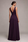 Vestido formal de escote en V con escote en V en línea ciruela, con pedrería