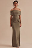 Vestido formal largo de sirena caqui, hombro descubierto