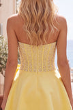 Corsé amarillo Sweetheart A-Line Pearls Vestido de Bienvenida con lazo