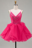 Vestido corto de bienvenida con volantes rosa A rosa brillante y con cuentas