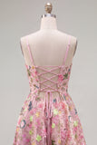 Vestido de bienvenida floral rosa con tirantes finos en línea A con cordones en la espalda y bordado