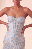 Corsé azul Lake Sweetheart Jacquard se pone el vestido de bienvenida con flecos