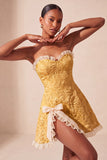 Sweetheart Jacquard amarillo Vestido de A-Line con volantes con encaje en la espalda y abertura