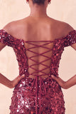 Vestido de Homecoming con body con champán brillante y con lentejuelas