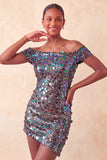 Vestido de Homecoming con body con champán brillante y con lentejuelas