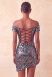Vestido de Homecoming con body con champán brillante y con lentejuelas