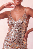 Vestido corto de bienvenida corto con cordones plateados brillantes y lentejuelas