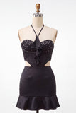 Vestido mini de bienvenida a casa con recortes de corte negro con volantes
