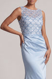 Vestido largo de madre de la novia azul celeste con lentejuelas de sirena