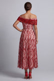 Lentejuelas A-Line de Rojo Fuera de Hombro Vestido Midi Madre de la Novia
